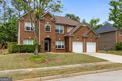 10 Stonebridge Pass, Newnan, GA 30265 - Photo 1