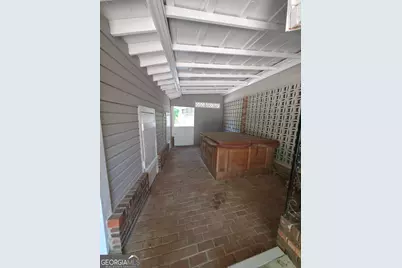 360 Pinkney Street, Winder, GA 30680 - Photo 16