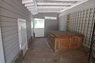 360 Pinkney St, Winder, GA 30680 - Photo 16