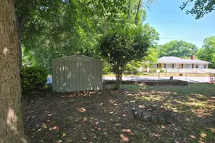 360 Pinkney St, Winder, GA 30680 - Photo 24
