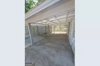 360 Pinkney Street, Winder, GA 30680 - Photo 18