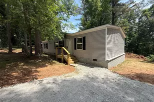 166 Evergreen Dr, Carrollton, GA 30117 - Photo 1