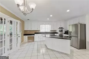 4565 Ashmore Circle NE, Marietta, GA 30066 - Photo 10