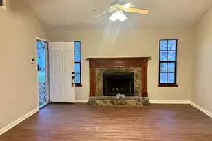 566 Brookfield Way, Jonesboro, GA 30238 - Photo 2