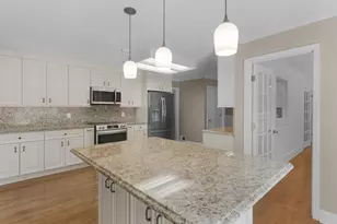 8601 N Shore Dr, Jonesboro, GA 30236 - Photo 26