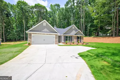 1718 Highway 82 #3, Winder, GA 30680 - Photo 2