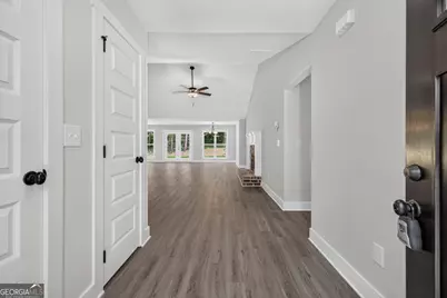 1718 Highway 82 #3, Winder, GA 30680 - Photo 4
