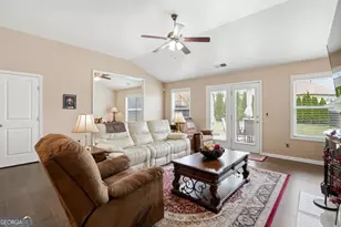 2996 Cove View Ct, Dacula, GA 30019 - Photo 10