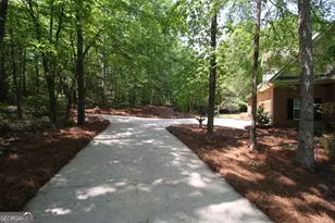 450 Deer Creek Dr, Forsyth, GA 31029 - Photo 4