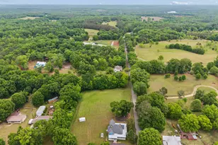 206 N Johnson St, Newborn, GA 30056 - Photo 44