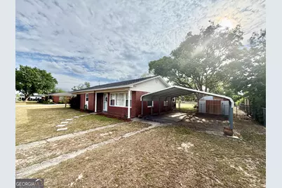 91 Wilson Street, Hazlehurst, GA 31539 - Photo 2