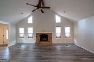 5027 Post Rd Ct, Stone Mountain, GA 30088 - Photo 6