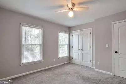 6880 Shadow Ridge Lane, Stone Mountain, GA 30087 - Photo 18