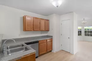 327 Ermines Way, McDonough, GA 30253 - Photo 14