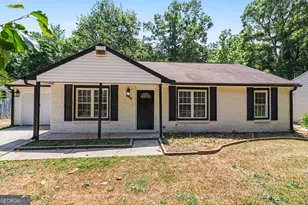 627 Towngate Blvd, Jonesboro, GA 30238 - Photo 1