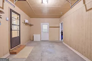 1226 Skyline Dr, Toccoa, GA 30577 - Photo 20