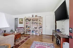 1226 Skyline Dr, Toccoa, GA 30577 - Photo 2