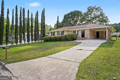6485 Menlo Way, Rex, GA 30273 - Photo 4
