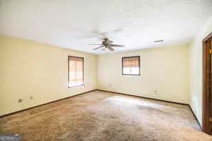 214 Rio Pinar Dr, Warner Robins, GA 31088 - Photo 12