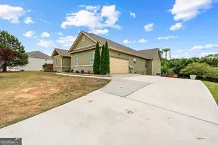 104 Field Dr, Hogansville, GA 30230 - Photo 4