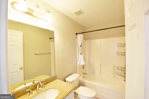 208 Turnbridge Cir, Peachtree City, GA 30269 - Photo 10
