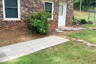 1398 Branchwood Dr, Snellville, GA 30078 - Photo 10