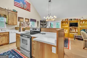 256 Siesta St, Lavonia, GA 30553 - Photo 12