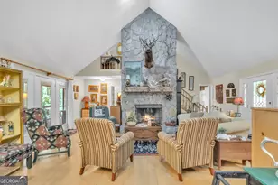 256 Siesta St, Lavonia, GA 30553 - Photo 8