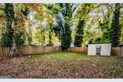 1375 Graymont Drive, Atlanta, GA 30310 - Photo 22