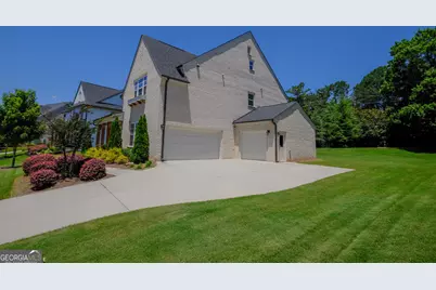 5048 Dinant Drive, Johns Creek, GA 30022 - Photo 76
