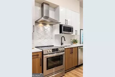 112 Rogers Street NE #202, Atlanta, GA 30317 - Photo 4