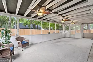7 Goldfinch Ct W, Savannah, GA 31419 - Photo 24