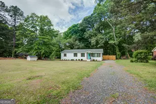 133 Davis Rd, Barnesville, GA 30204 - Photo 24