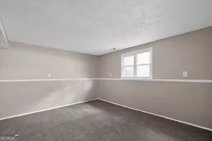 2075 Countydown Ln, Stone Mountain, GA 30088 - Photo 18
