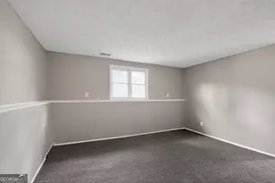 2075 Countydown Ln, Stone Mountain, GA 30088 - Photo 16