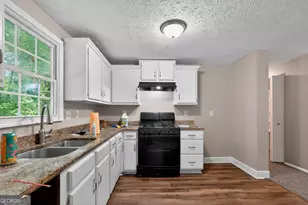 2075 Countydown Ln, Stone Mountain, GA 30088 - Photo 20