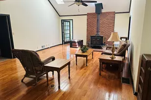 100 Rover Rd, Williamson, GA 30292 - Photo 10