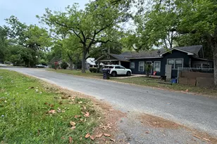 225 W Jessamine St, Fitzgerald, GA 31750 - Photo 36