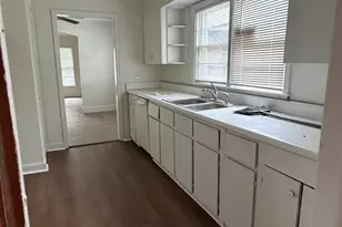 225 W Jessamine St, Fitzgerald, GA 31750 - Photo 16