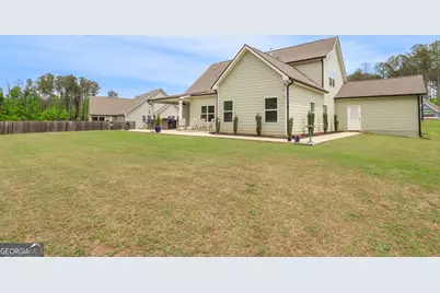 250 Cushing Street, Senoia, GA 30276 - Photo 4