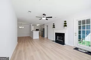 812 Vinings Forest Ln SE, Smyrna, GA 30080 - Photo 10