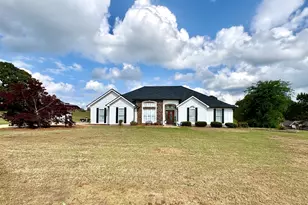 102 Troon Way, Lagrange, GA 30241 - Photo 2