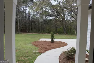 5280 Fletcher Dr SW, Oxford, GA 30054 - Photo 12