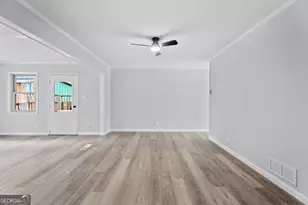 6463 Maddox Rd, Morrow, GA 30260 - Photo 14