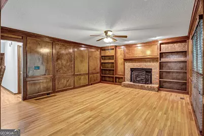230 Mapledale Trail, Sharpsburg, GA 30277 - Photo 6