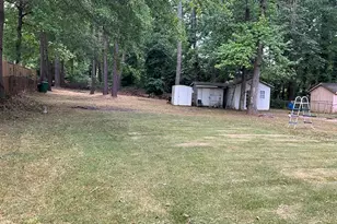 6146 Hickory Dr, Forest Park, GA 30297 - Photo 18