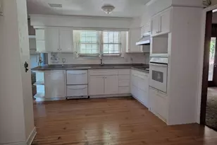 405 Woodland St, Brunswick, GA 31523 - Photo 6