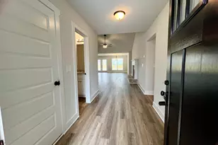 212 Champions Ln, Winder, GA 30680 - Photo 2