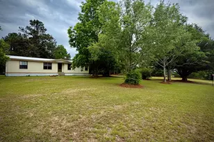 824 Hart Ln, Dublin, GA 31021 - Photo 2