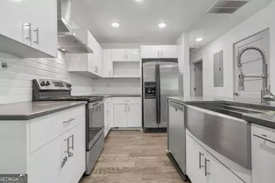 1816 Evans Drive, Atlanta, GA 30310 - Photo 8